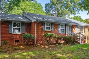 815 Coleman Dr, Whitsett, NC 27377 - Photo 3