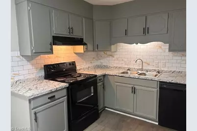 1829 Merritt Drive #A, Greensboro, NC 27407 - Photo 9