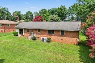 509 Oakwood Ln, Graham, NC 27253 - Photo 19