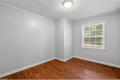 7036 N Nc Highway 109, Wallburg, NC 27107 - Photo 27