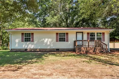 7036 N Nc Highway 109, Wallburg, NC 27107 - Photo 1