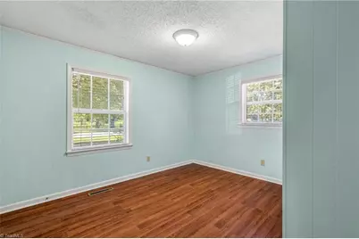 7036 N Nc Highway 109, Wallburg, NC 27107 - Photo 23