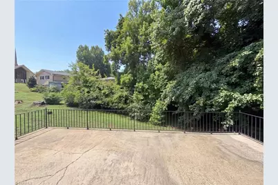 608 Morehead Street, Reidsville, NC 27320 - Photo 5