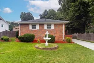 608 Morehead St, Reidsville, NC 27320 - Photo 1