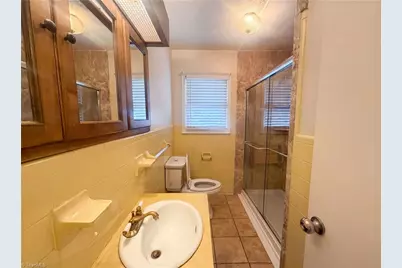 608 Morehead Street, Reidsville, NC 27320 - Photo 11