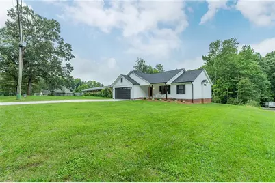 32 Ranchor Drive, Thomasville, NC 27360 - Photo 5