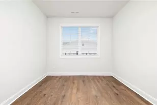 313 Sefton Dr, Jamestown, NC 27282 - Photo 5