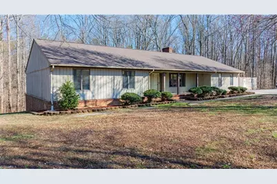 682 Cecil Street, Thomasville, NC 27360 - Photo 5