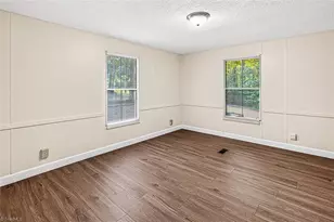 524 Silver Valley Rd, Lexington, NC 27292 - Photo 15