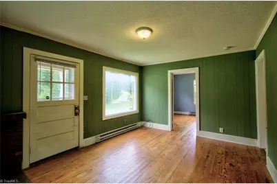 416 E Peachtree Drive, High Point, NC 27265 - Photo 3