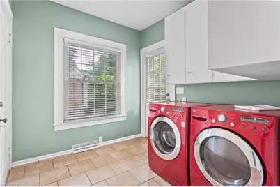 403 Spring Street, Thomasville, NC 27360 - Photo 13