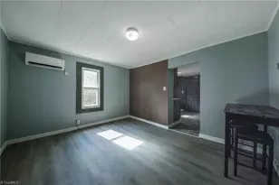 923 Crowder St, Winston-Salem, NC 27107 - Photo 5