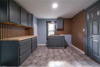 923 Crowder Street, Winston-Salem, NC 27107 - Photo 11