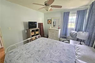 1308 Bogart St, Greensboro, NC 27405 - Photo 15