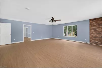 5707 Gatestone Drive, Greensboro, NC 27406 - Photo 13