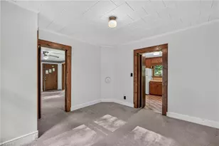 222 W Brower Ave, Liberty, NC 27298 - Photo 17
