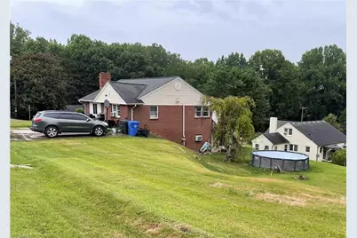901 10th Street, North Wilkesboro, NC 28659 - Photo 1