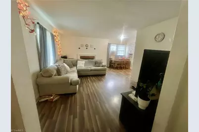 901 10th Street, North Wilkesboro, NC 28659 - Photo 9