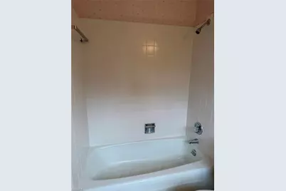 1000 Englewood Drive, Winston-Salem, NC 27106 - Photo 27