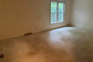 1000 Englewood Dr, Winston-Salem, NC 27106 - Photo 15