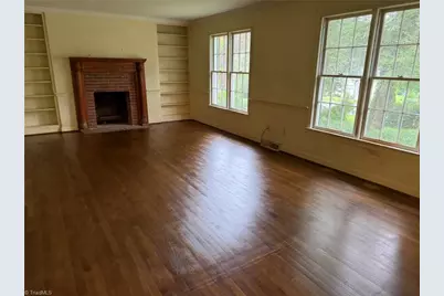 1000 Englewood Drive, Winston-Salem, NC 27106 - Photo 9