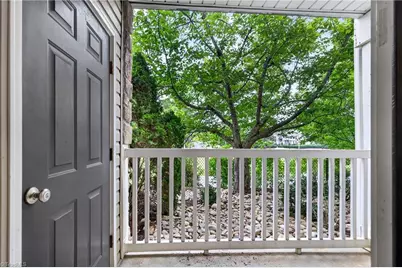 7108 W Friendly Avenue, Greensboro, NC 27410 - Photo 23