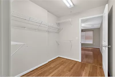 7108 W Friendly Avenue, Greensboro, NC 27410 - Photo 17
