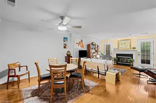121 Dolley Madison Rd, Greensboro, NC 27410 - Photo 9