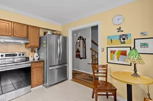 121 Dolley Madison Rd, Greensboro, NC 27410 - Photo 7