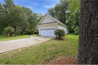 6025 Habersham Drive, Kernersville, NC 27284 - Photo 39