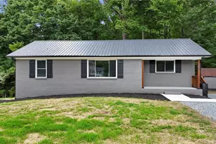 1855 Stemp Everhart Rd, Thomasville, NC 27360 - Photo 1