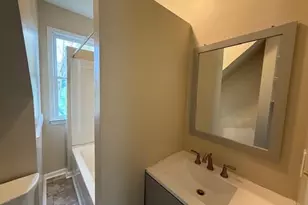 614 Mendenhall St, Greensboro, NC 27403 - Photo 11
