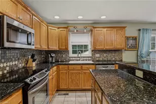 212 Santa Fe Cir, Thomasville, NC 27360 - Photo 13