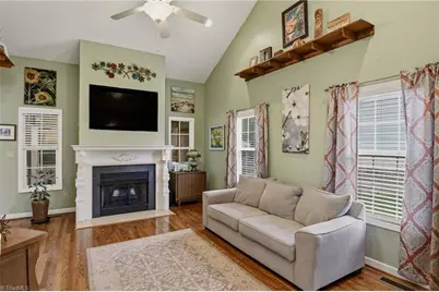 212 Santa Fe Circle, Thomasville, NC 27360 - Photo 5