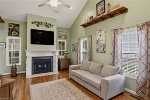 212 Santa Fe Cir, Thomasville, NC 27360 - Photo 5