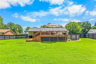 1004 Timberpeg Ct, Lewisville, NC 27023 - Photo 17