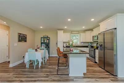 185 Broadway Road, Lexington, NC 27295 - Photo 17