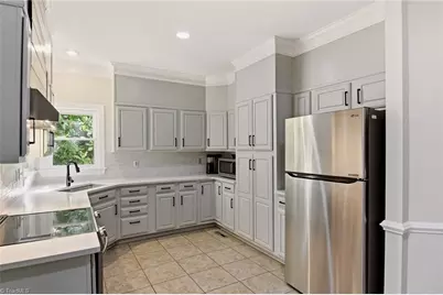 309 Hambrick Court, Winston-Salem, NC 27106 - Photo 9