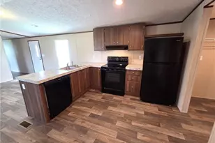126 Sheraton Ct, King, NC 27021 - Photo 5