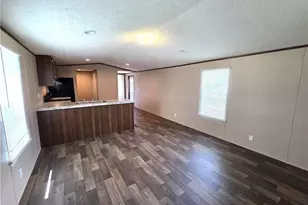 126 Sheraton Ct, King, NC 27021 - Photo 3