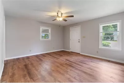 500 Washington Street, Graham, NC 27253 - Photo 5