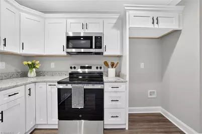 925 Randolph Street, High Point, NC 27260 - Photo 9