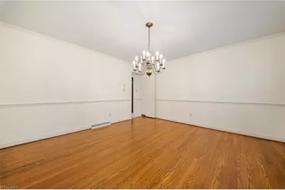 3709 Kirklees Road, Winston-Salem, NC 27104 - Photo 9