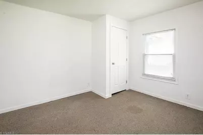 409 Academy Street, High Point, NC 27260 - Photo 7