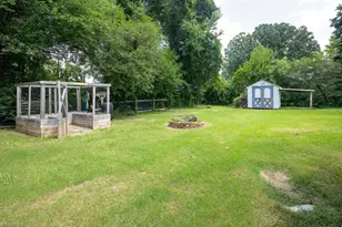 409 Academy St, High Point, NC 27260 - Photo 15