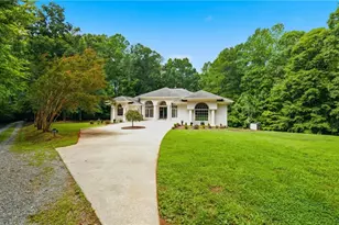 908 River Ridge Rd, Mebane, NC 27302 - Photo 5