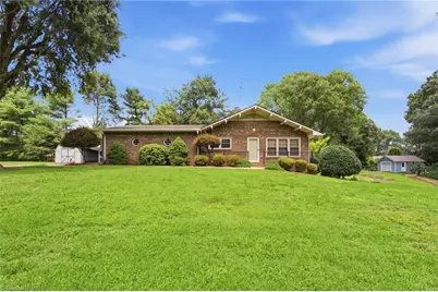 325 Spring Street, Yadkinville, NC 27055 - Photo 39