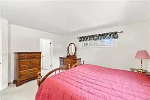 325 Spring St, Yadkinville, NC 27055 - Photo 11
