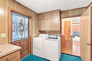 325 Spring St, Yadkinville, NC 27055 - Photo 21
