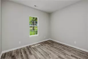1329 Belleauwood St, Winston-Salem, NC 27107 - Photo 19